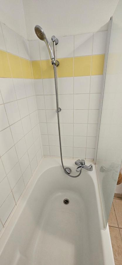 Chalereux T2 Vue Mer Et Piscine Alba Rossa Serra-di-Ferro  Exteriör bild